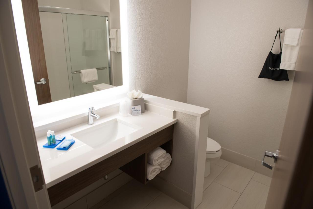 Holiday Inn Express & Suites - Merrillville By Ihg Zewnętrze zdjęcie