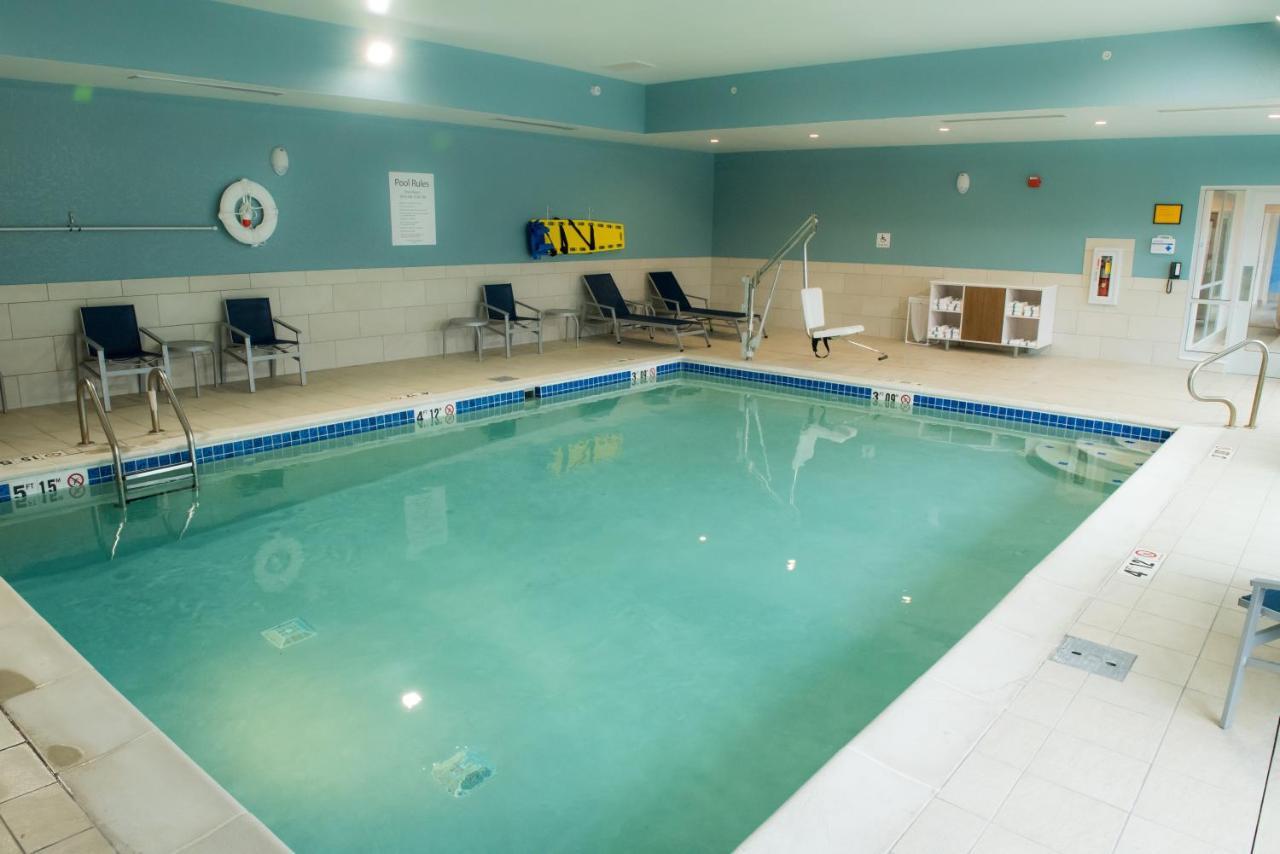 Holiday Inn Express & Suites - Merrillville By Ihg Zewnętrze zdjęcie